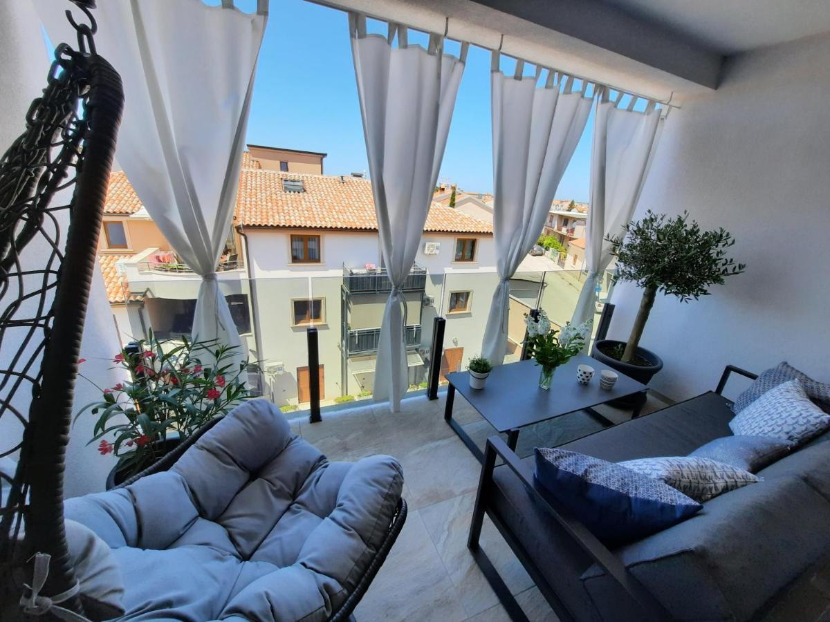 Enjoy Pula - New Apt With Terrace And Free Parking Garage Eksteriør bilde